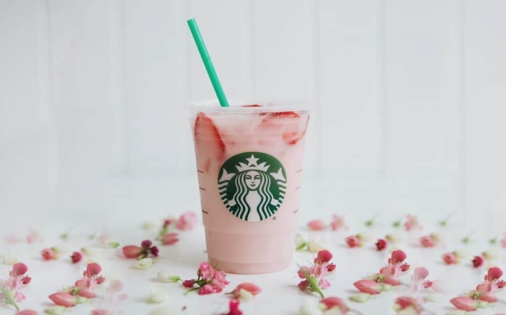 星巴克——粉色饮料